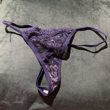 Load image into Gallery viewer, Silky Worn Played In Pantyhose 😈