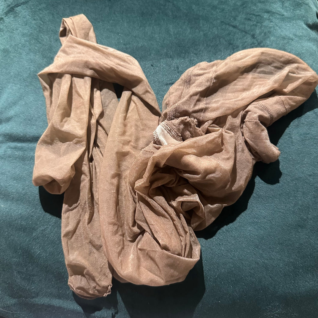 Nude Pantyhose.. played in..