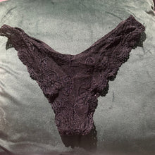 Load image into Gallery viewer, Black lace Brazilian panties
