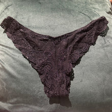 Load image into Gallery viewer, Black lace Brazilian panties
